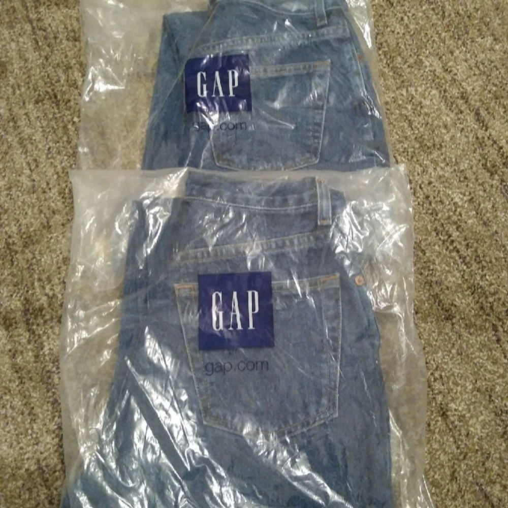 2 Pairs of vintage Gap Reverse Fit Jeans